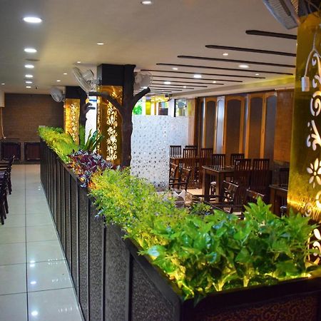 Hotel Sahil Palace Rupnagar  외부 사진