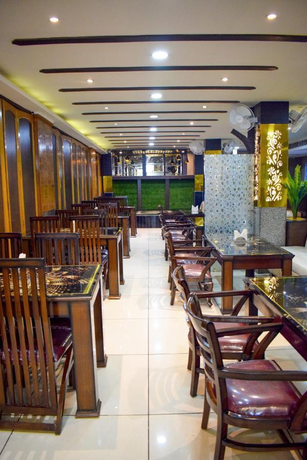 Hotel Sahil Palace Rupnagar  외부 사진