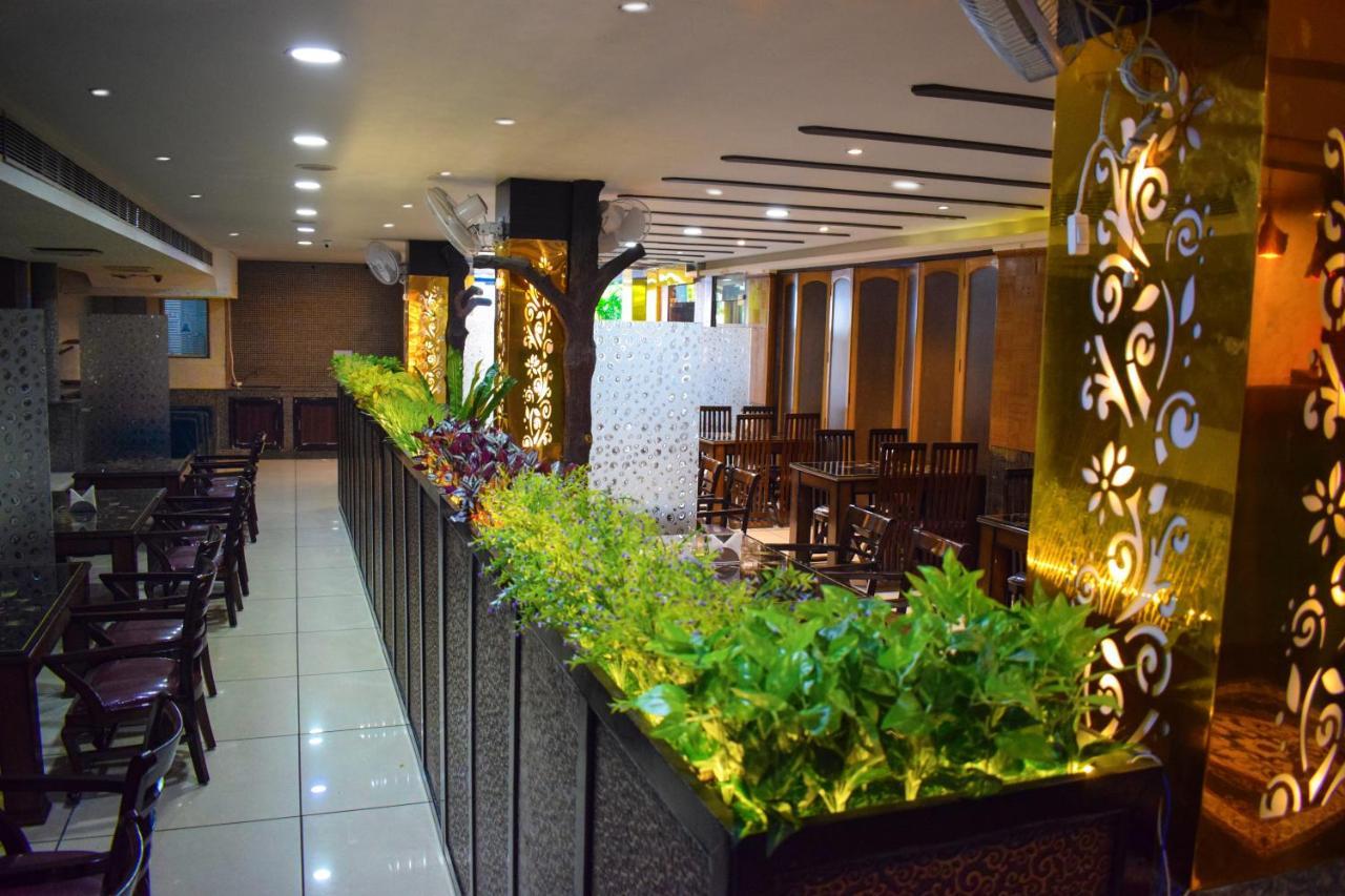 Hotel Sahil Palace Rupnagar  외부 사진