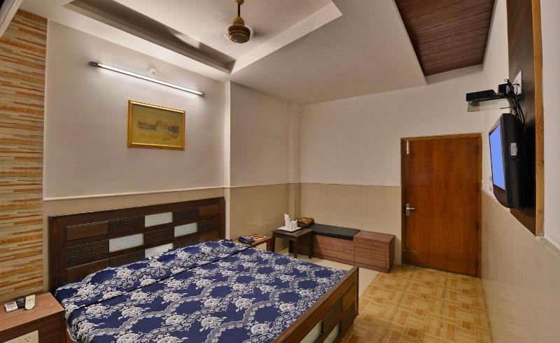 Hotel Sahil Palace Rupnagar  외부 사진
