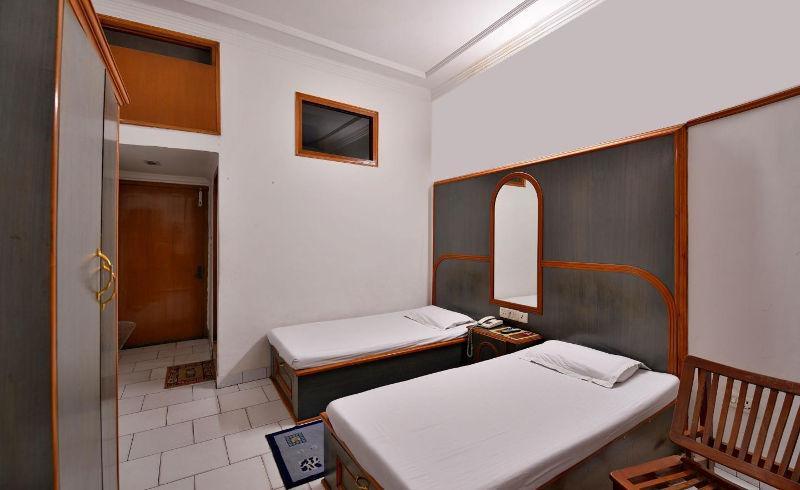 Hotel Sahil Palace Rupnagar  외부 사진